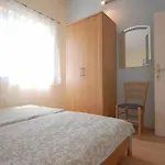 Apartman With Parking Space Kremenici, Krk - 21724