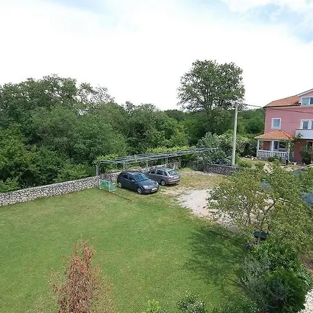 With Parking Space Kremenici, Krk - 21724 Daire Sveti Vid-Miholjice